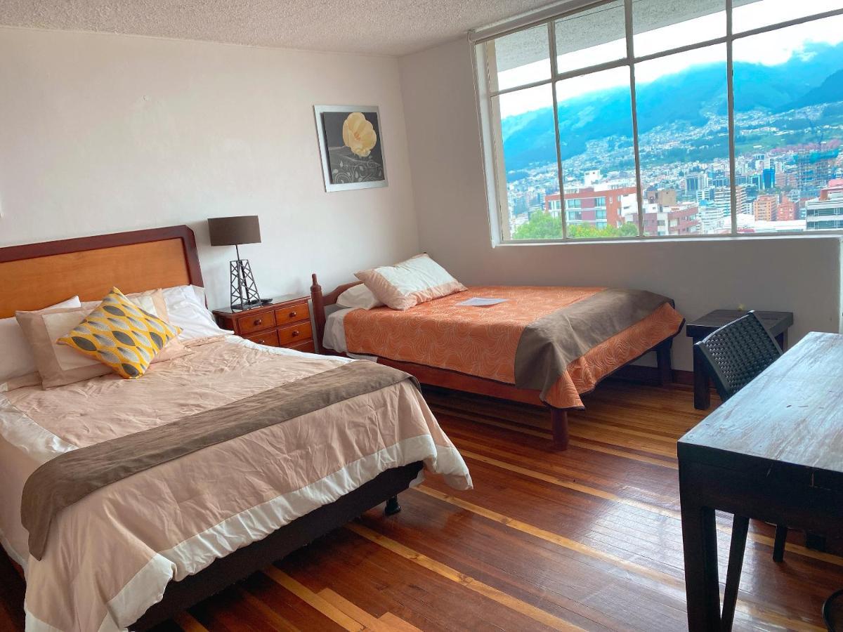 Bed And Breakfast La Uvilla Quito Exterior foto